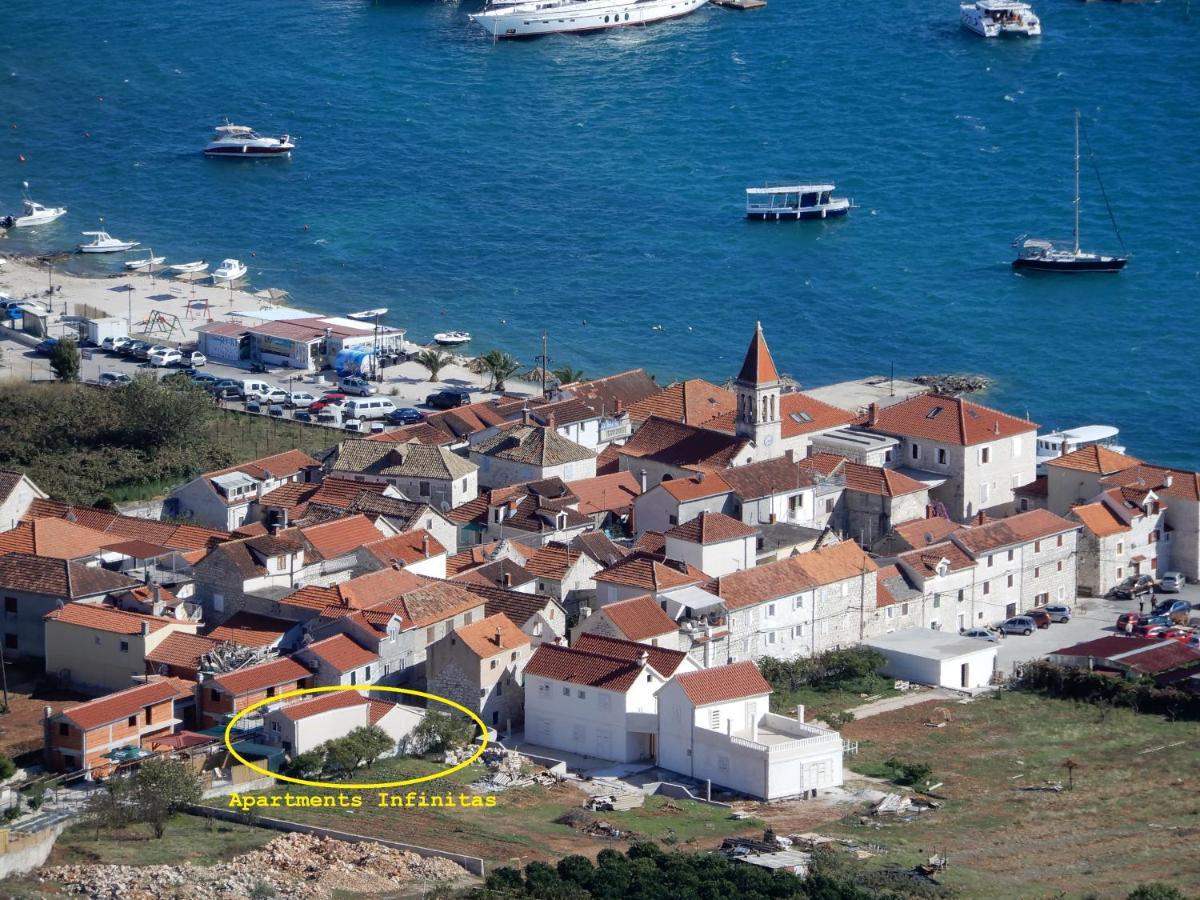 Apartments Infinitas Trogir Extérieur photo